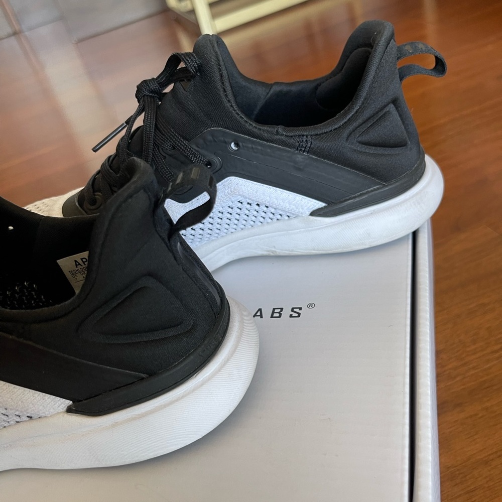 Apl: Athletic Propulsion Labs Techloom Tracer Sne… - image 5